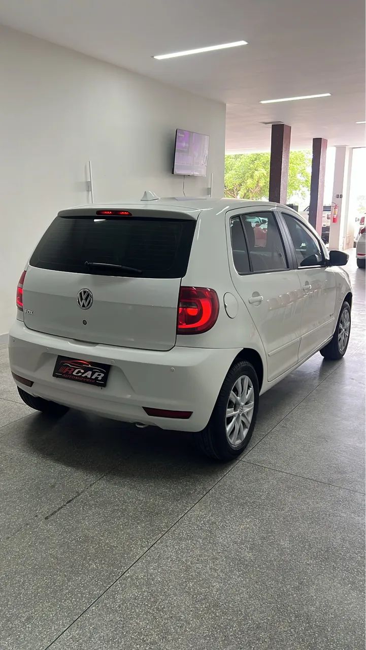 Volkswagen Fox 1.0 MI Total Flex 8V 5P 2013 - Foto 5