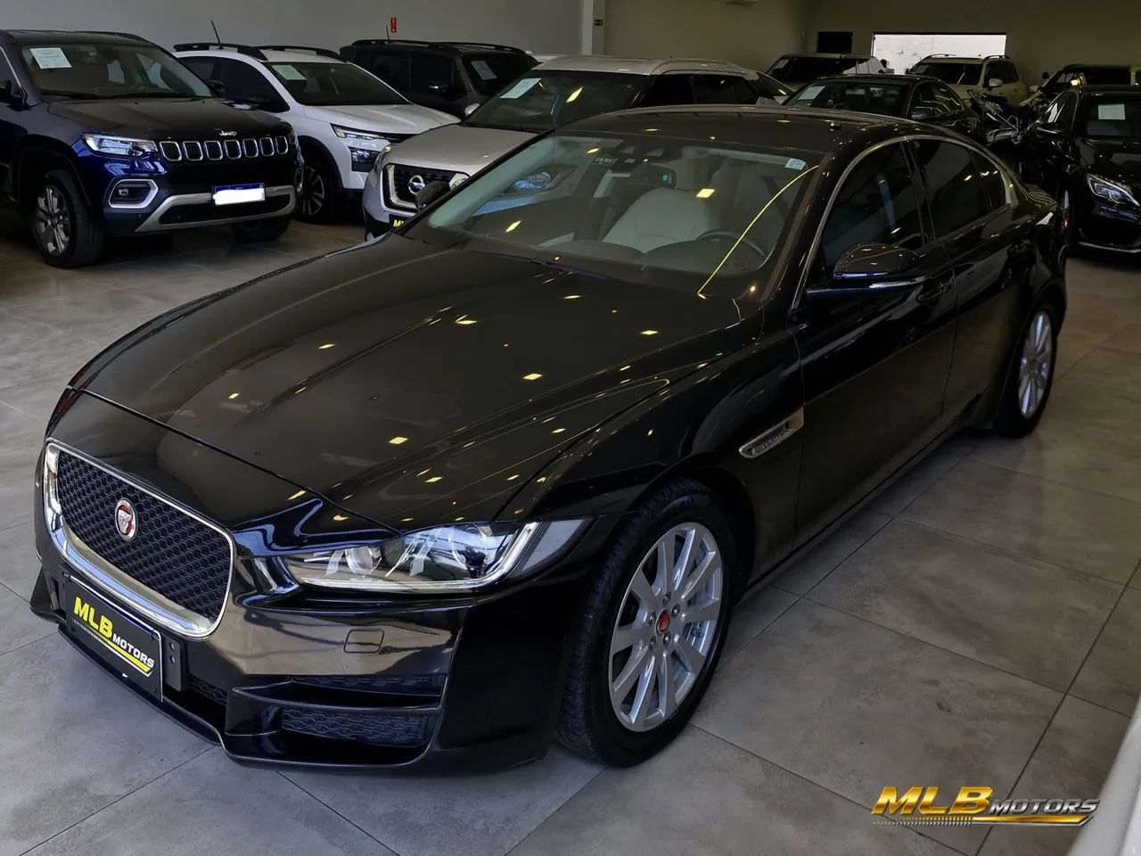 Jaguar XE 2.0 Turbocharged Pure 240cv Aut. 2017