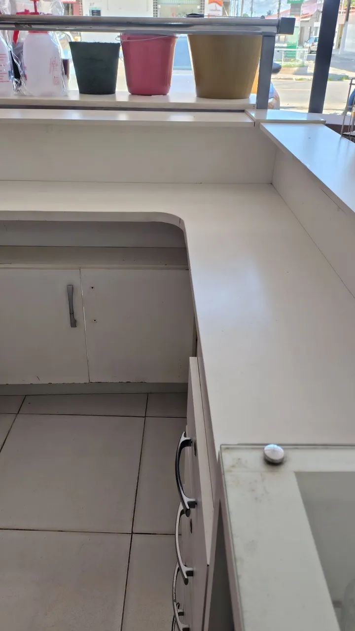 Balcão para loja,em MDF branco medida   - Foto 3