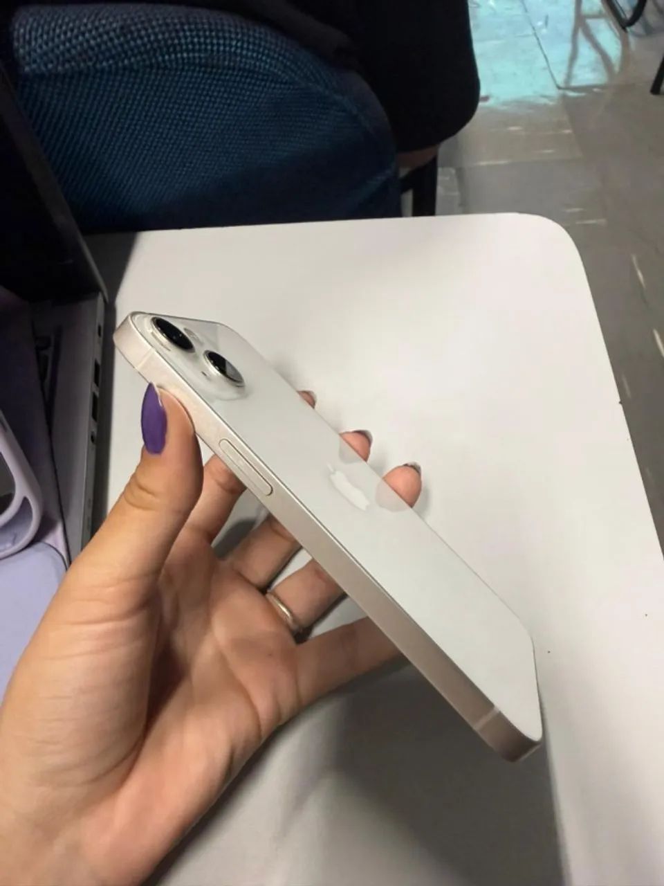Iphone 13, 128gb em perfeito estado de funcionamento. - Foto 2