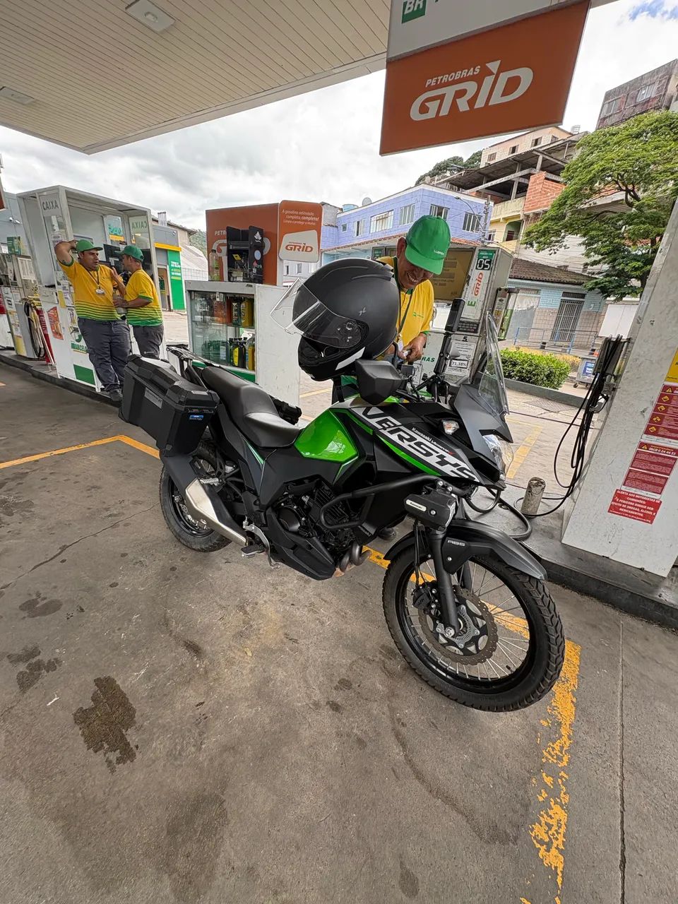 Versys 300 Tourer 2024 - Foto 2