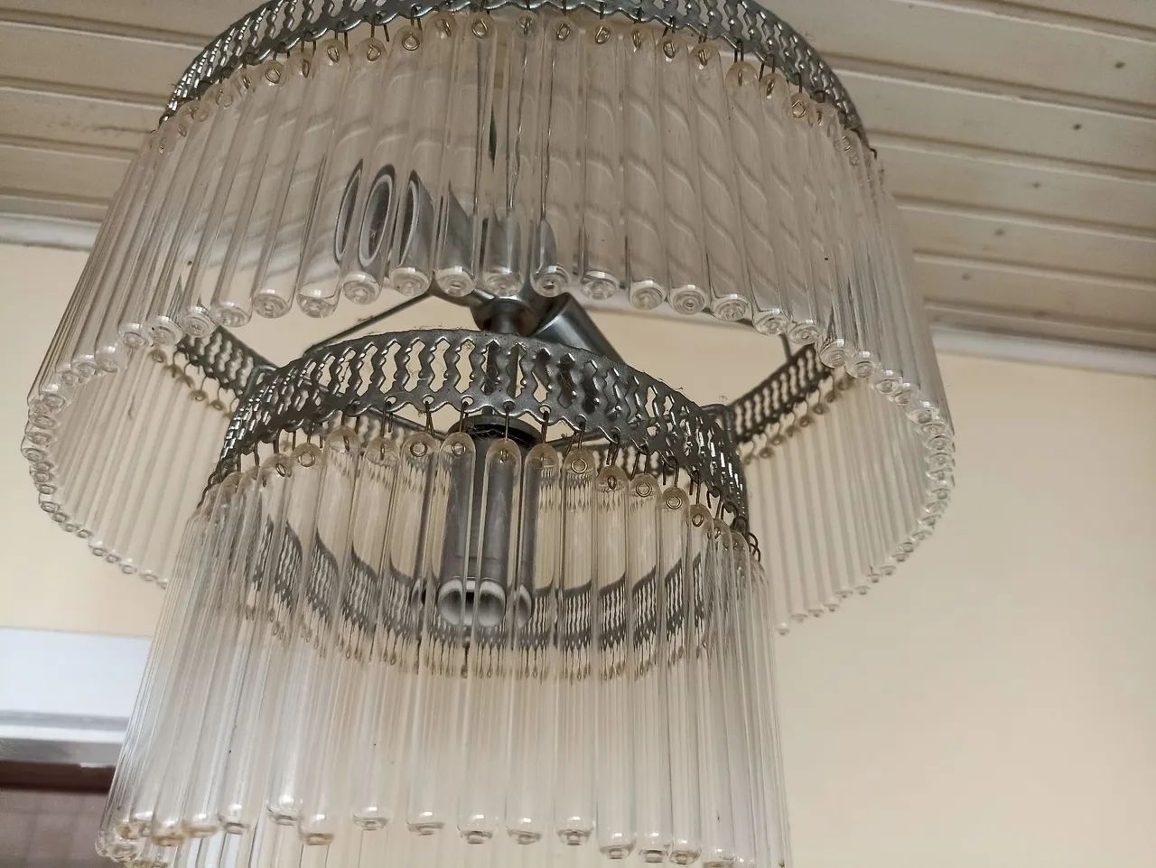 Lustre 3 lâmpadas com pingentes de vidro - Foto 5