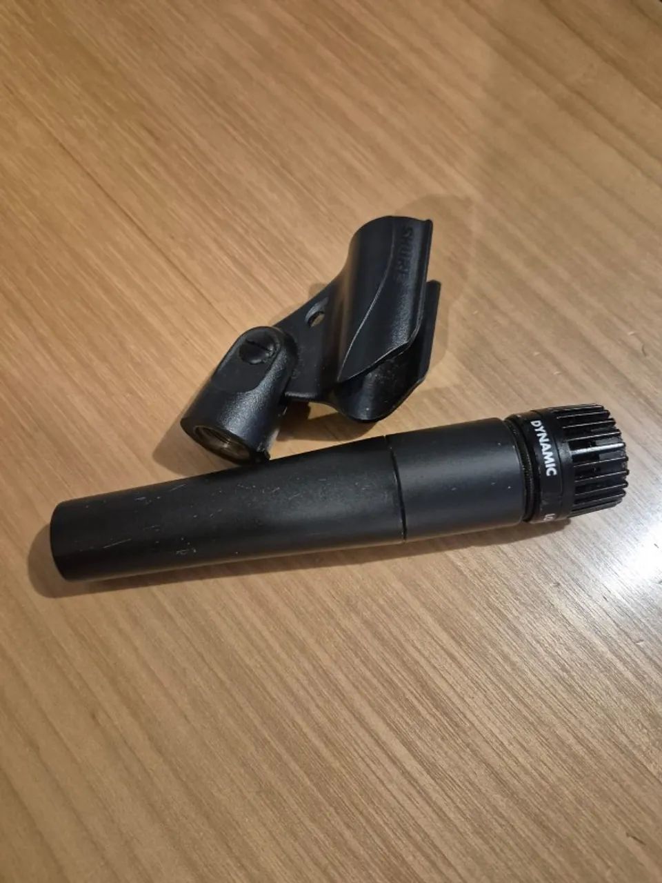 Shure SM57 - ORIGINAL - em ótimas condições - Foto 3