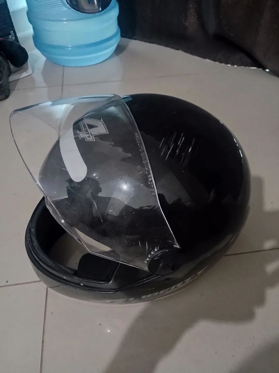 Capacete