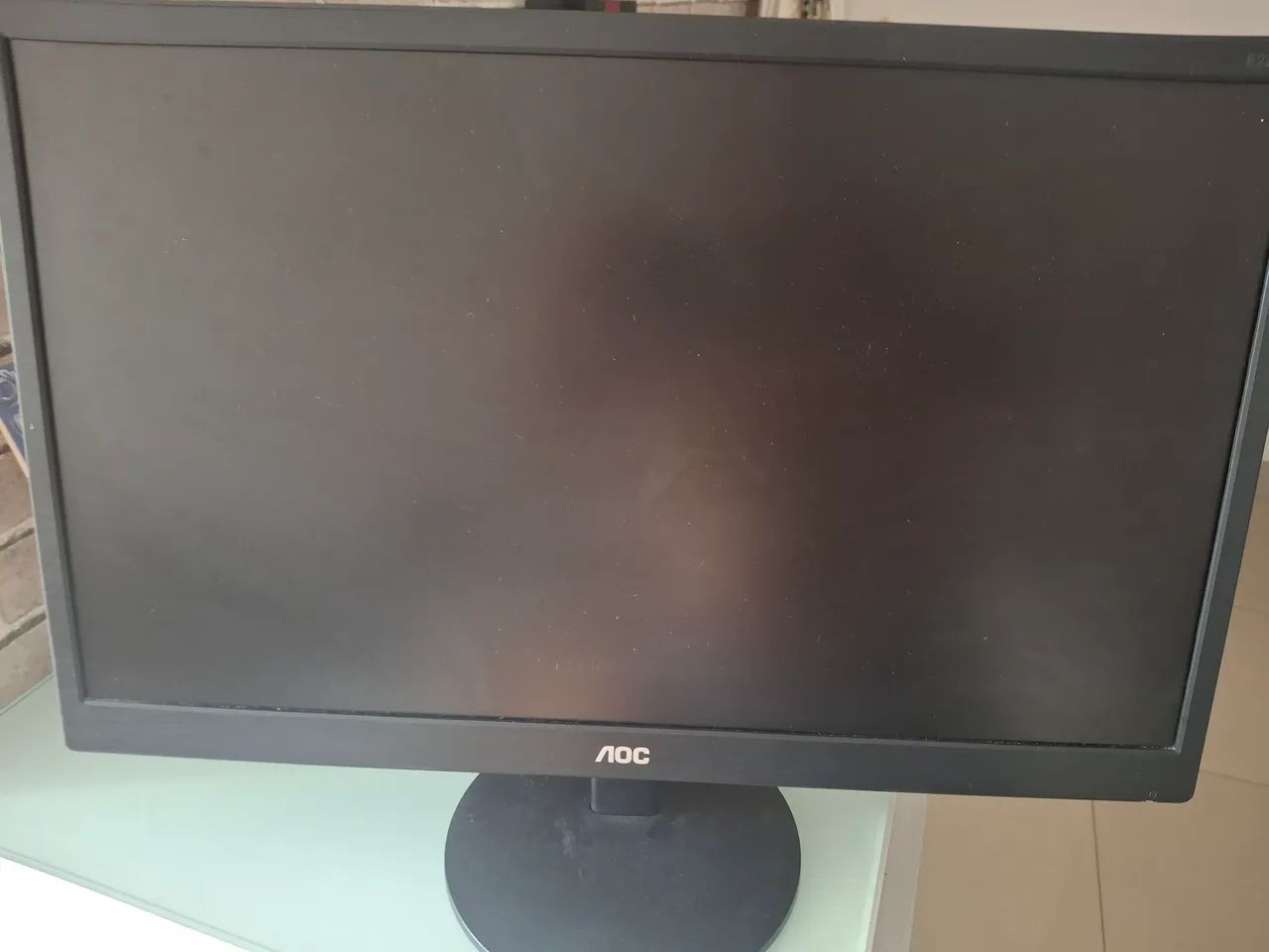 Monitor AOC 22" Vga / Hdmi - Garantia  - Foto 5