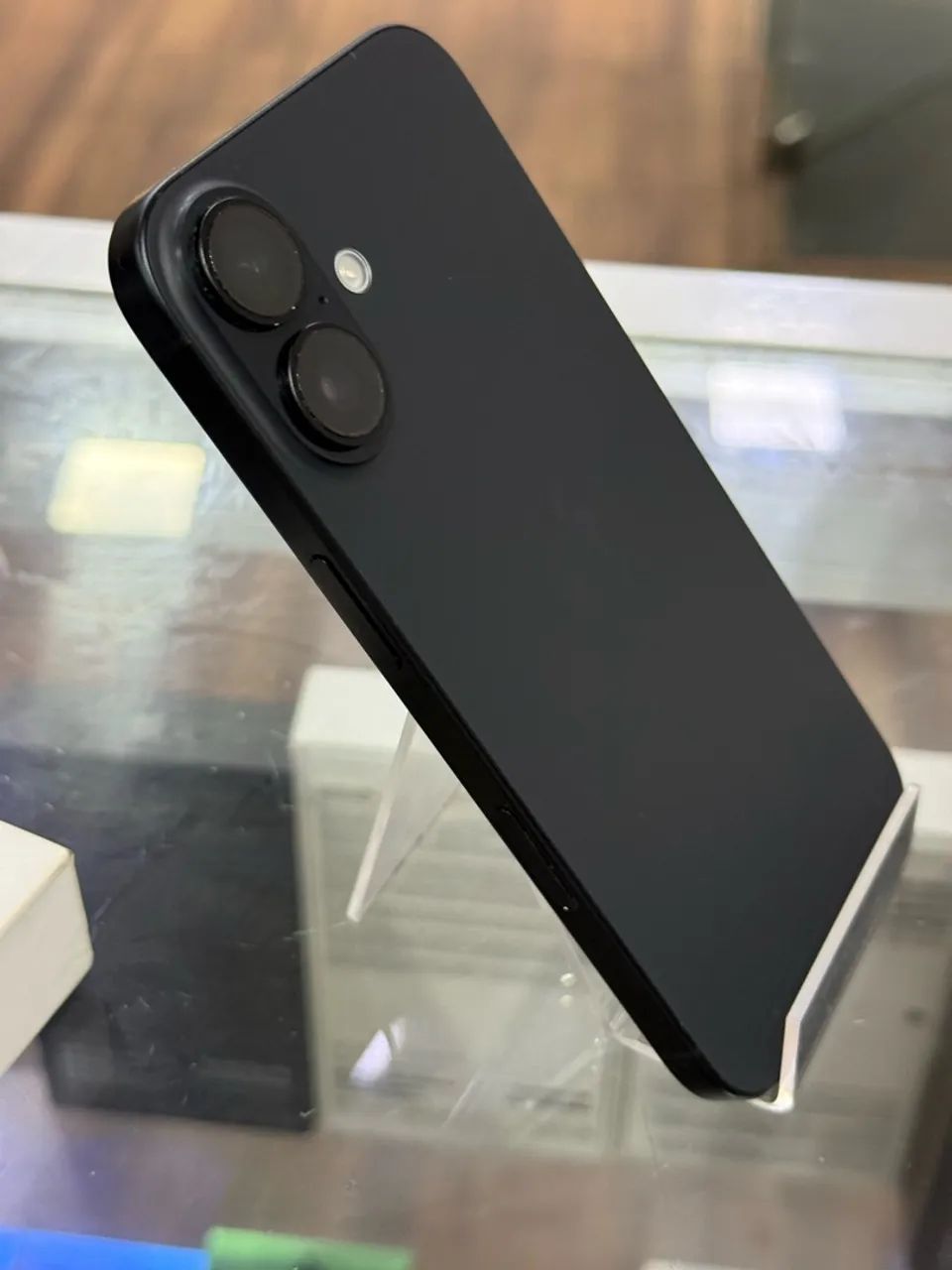 Iphone 16  - Foto 3
