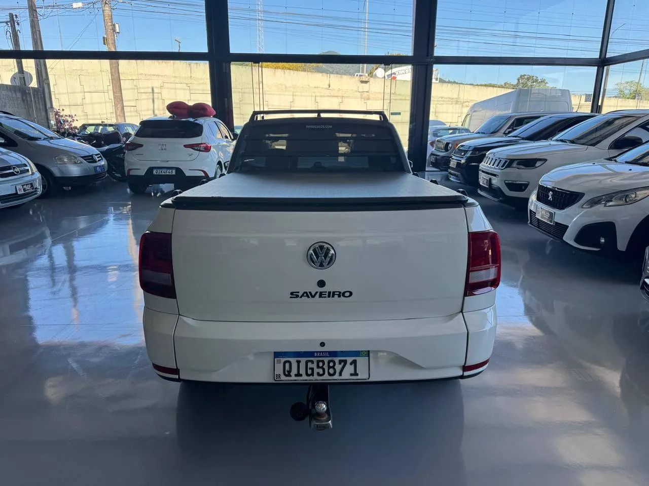 Volkswagen Saveiro Trendline 1.6 T.flex 8V 2017 - Foto 4