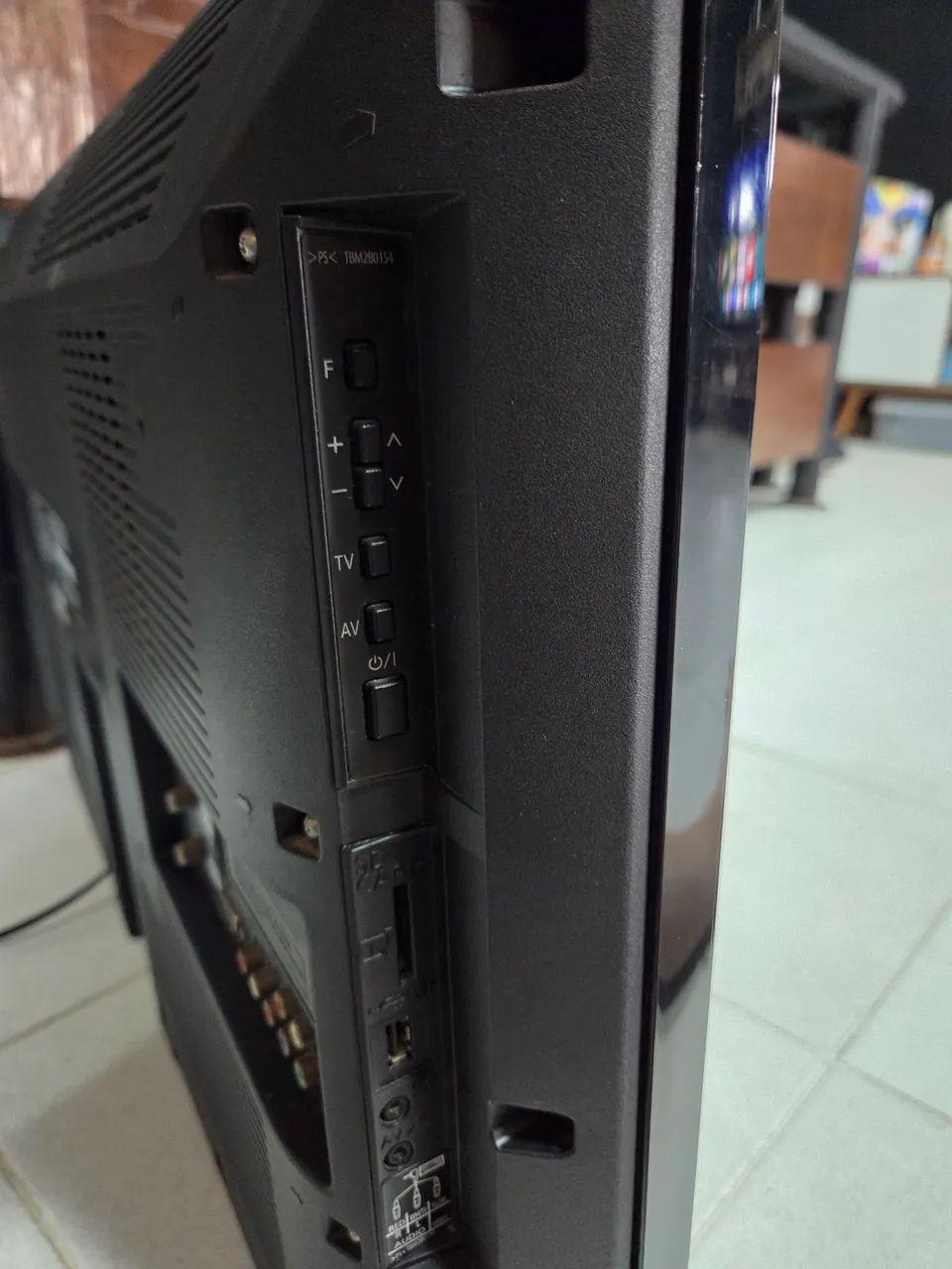TV LCD Panasonic 32`` - Foto 4