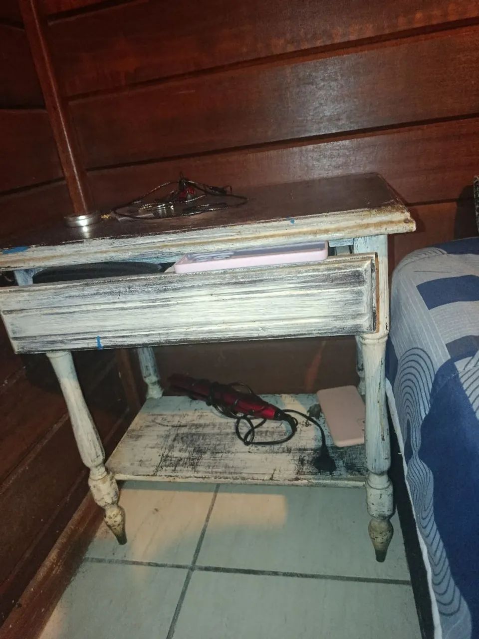 Mesa de cabeceira de madeira  - Foto 2
