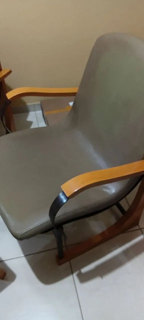 Jogo de poltronas raridade 3 peças  - Foto 2