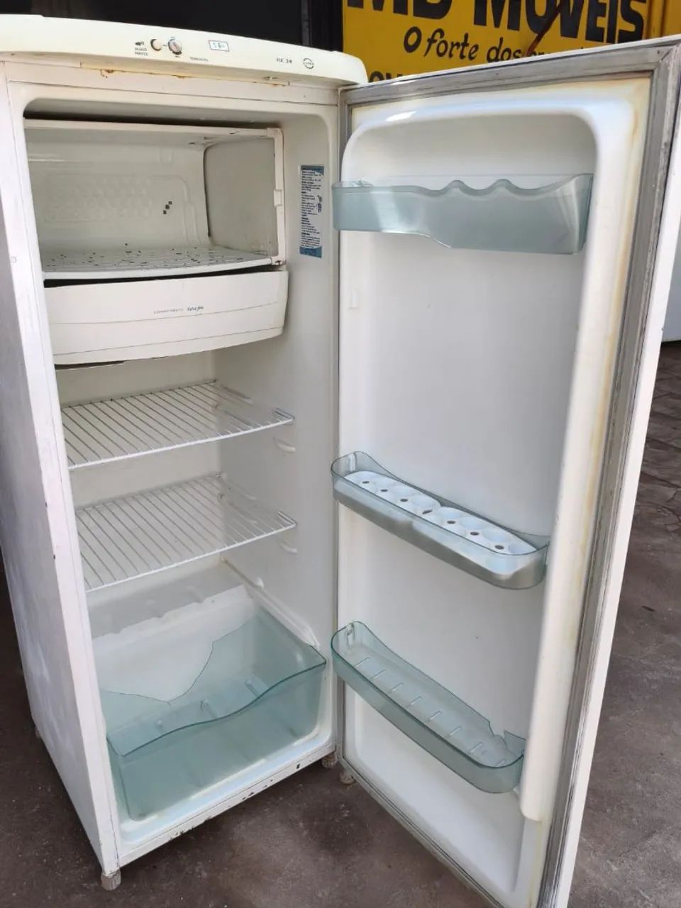 Geladeira Electrolux 280L - Foto 2
