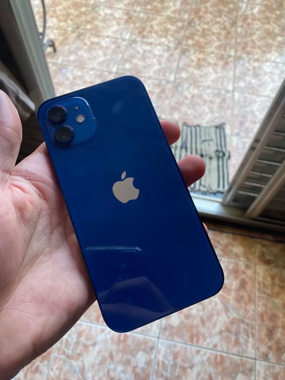 Vendo/troco IPhone 12 64GB - Foto 3