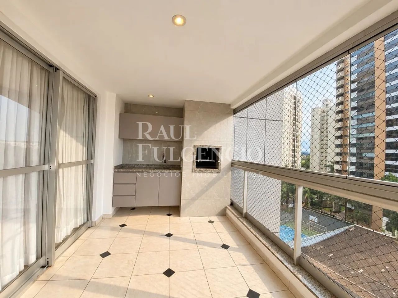 Apartamento para locação no Edifício Joan Miró, contendo 4 quartos sendo 3 suítes! - Foto 4