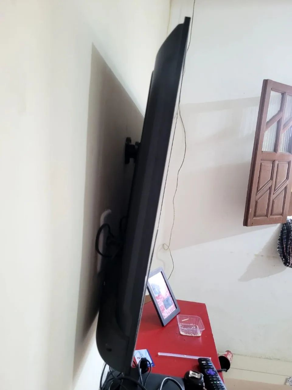 TV AOC Roku Smart TV 43 polegadas + controle - Foto 2