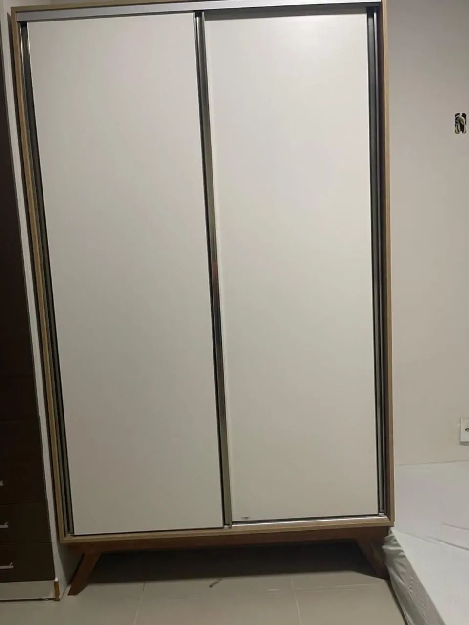 Guarda-roupa em MDF