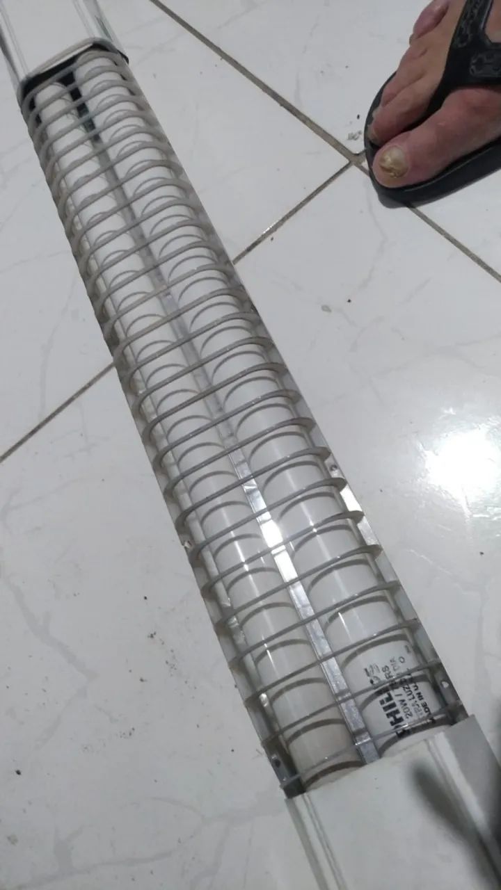 Luminária 2 Lâmpadas Fluorescente 20w - Foto 5