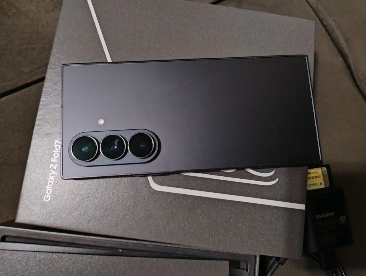Smartphone Samsung galaxy z fold 7 - Foto 6