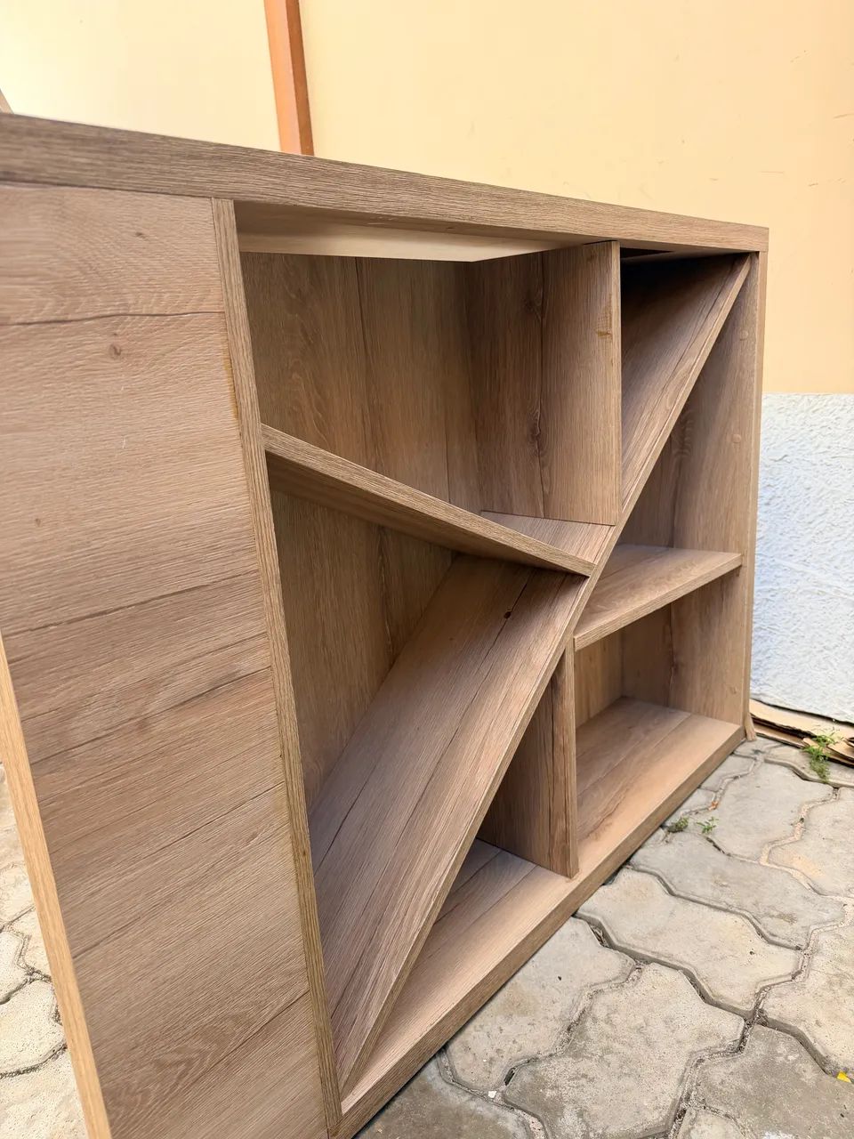Mesa de escritório madeira MDF com nicho 
