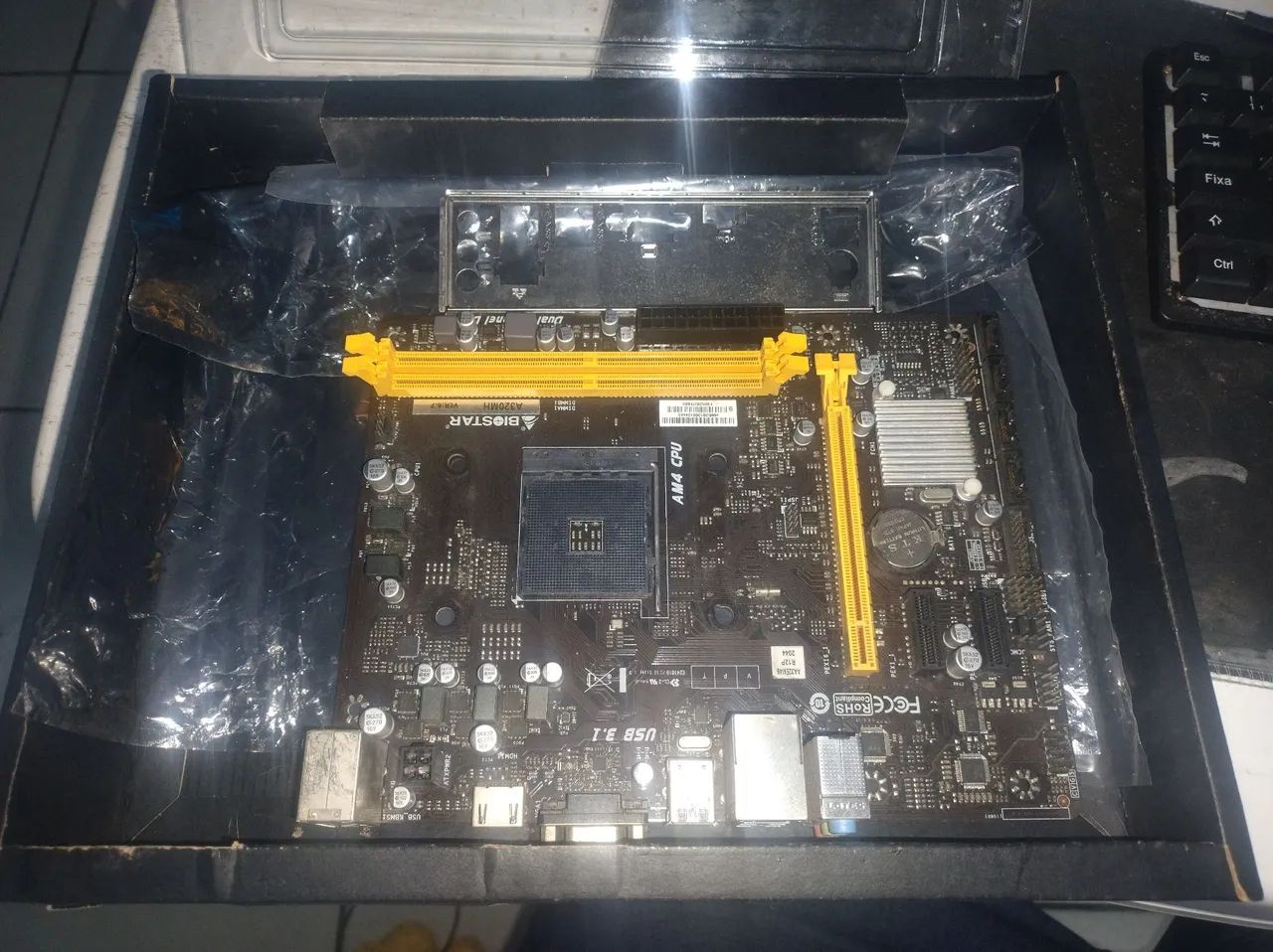 VENDO PLACA MÃE  - Foto 2