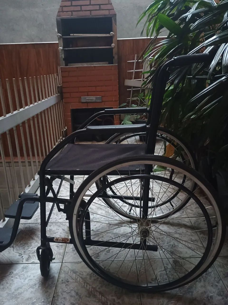 Cadeira de rodas dobrável  - Foto 2