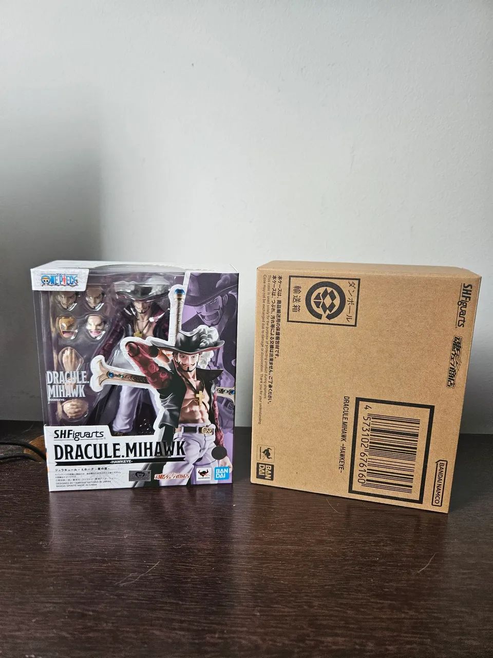 Sh figuarts dracule mihawk lacrado