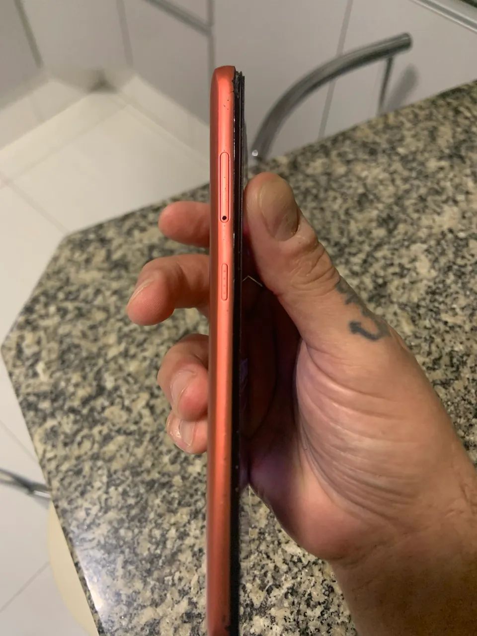 Moto E7 64gb rápido e boa bateria  - Foto 5