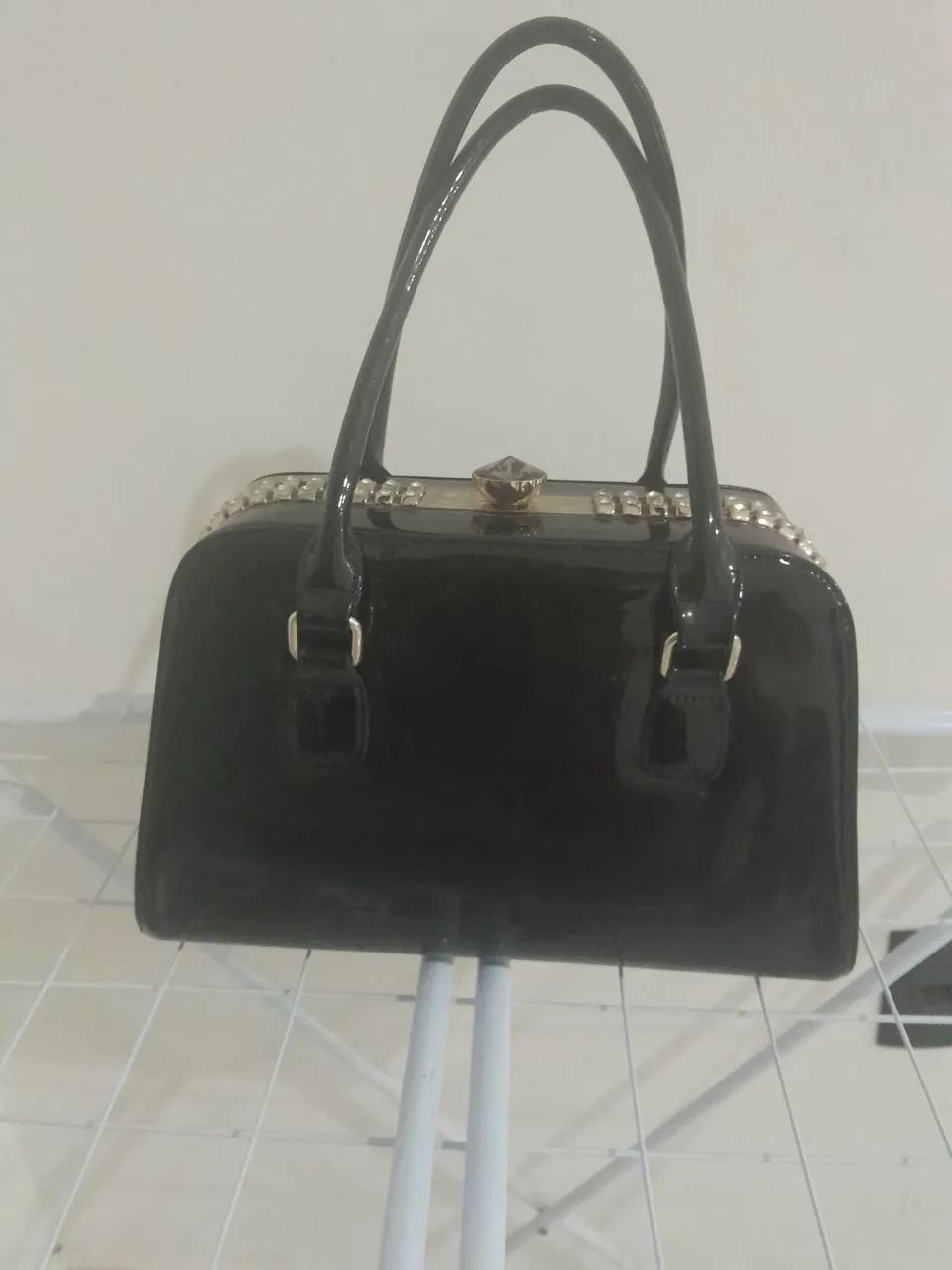 Bolsa Verniz elegante 