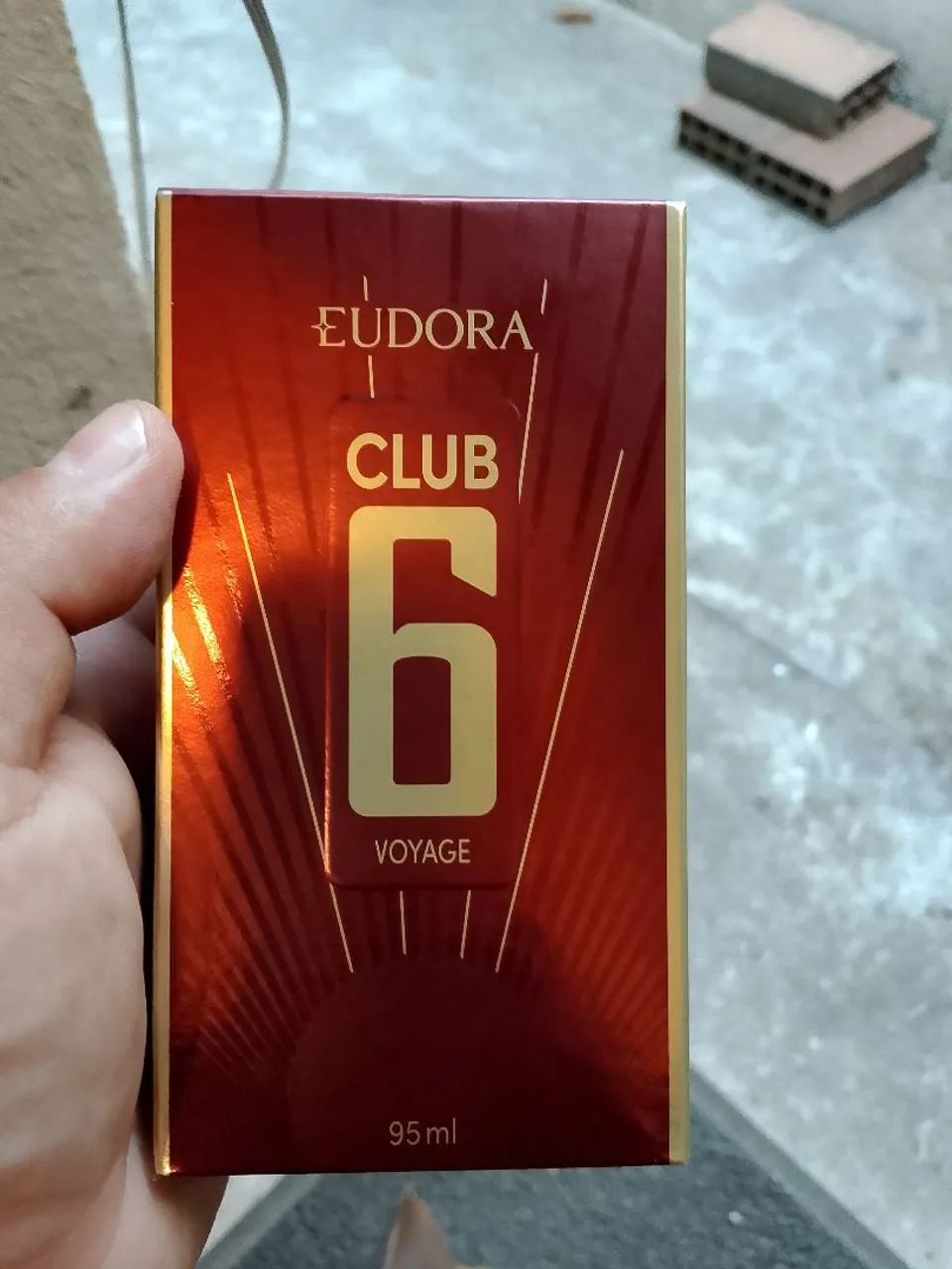 Perfume Eudora Voyage club 6 - Foto 4