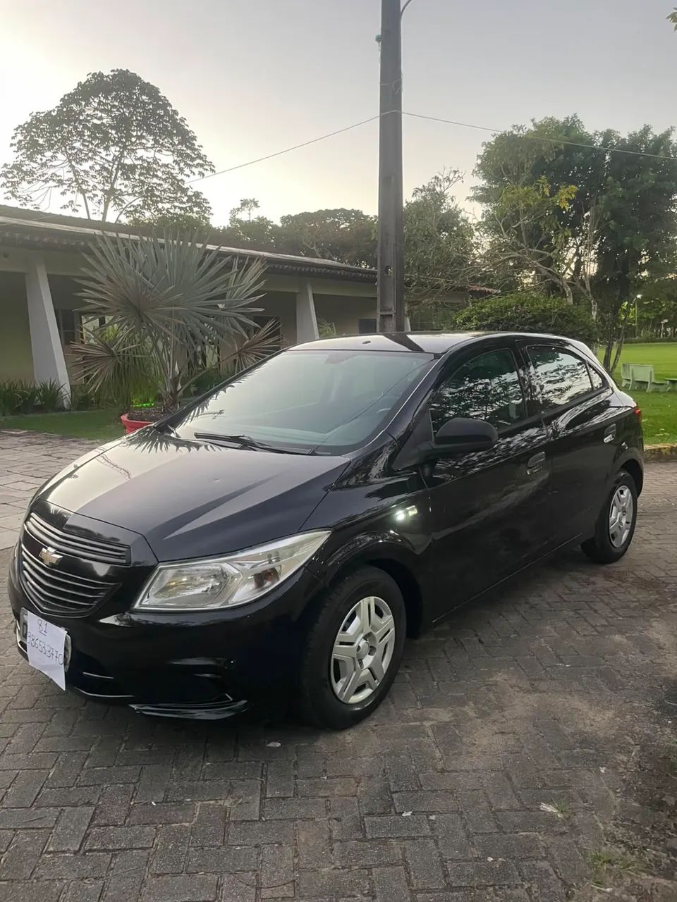 Chevrolet Onix ONIX HATCH Joy 1.0 8V Flex 5p Mec. 2018