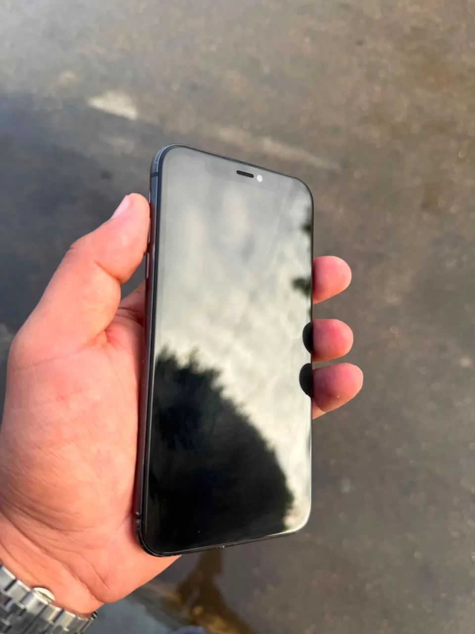 iPhone 11 Pro Max 64GB - Foto 2
