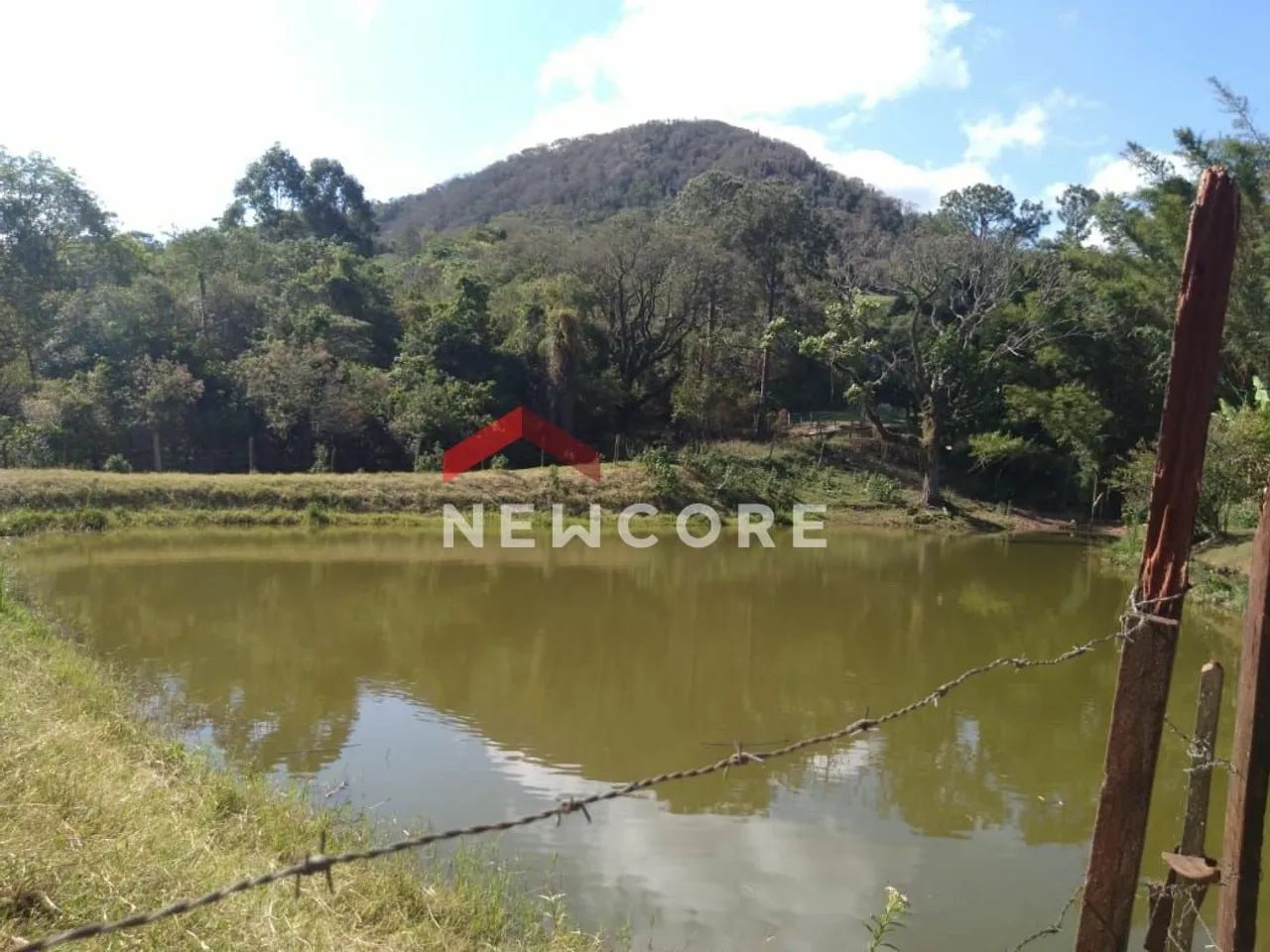 Sítio em Pardinho - Centro - Pardinho/SP - Foto 4