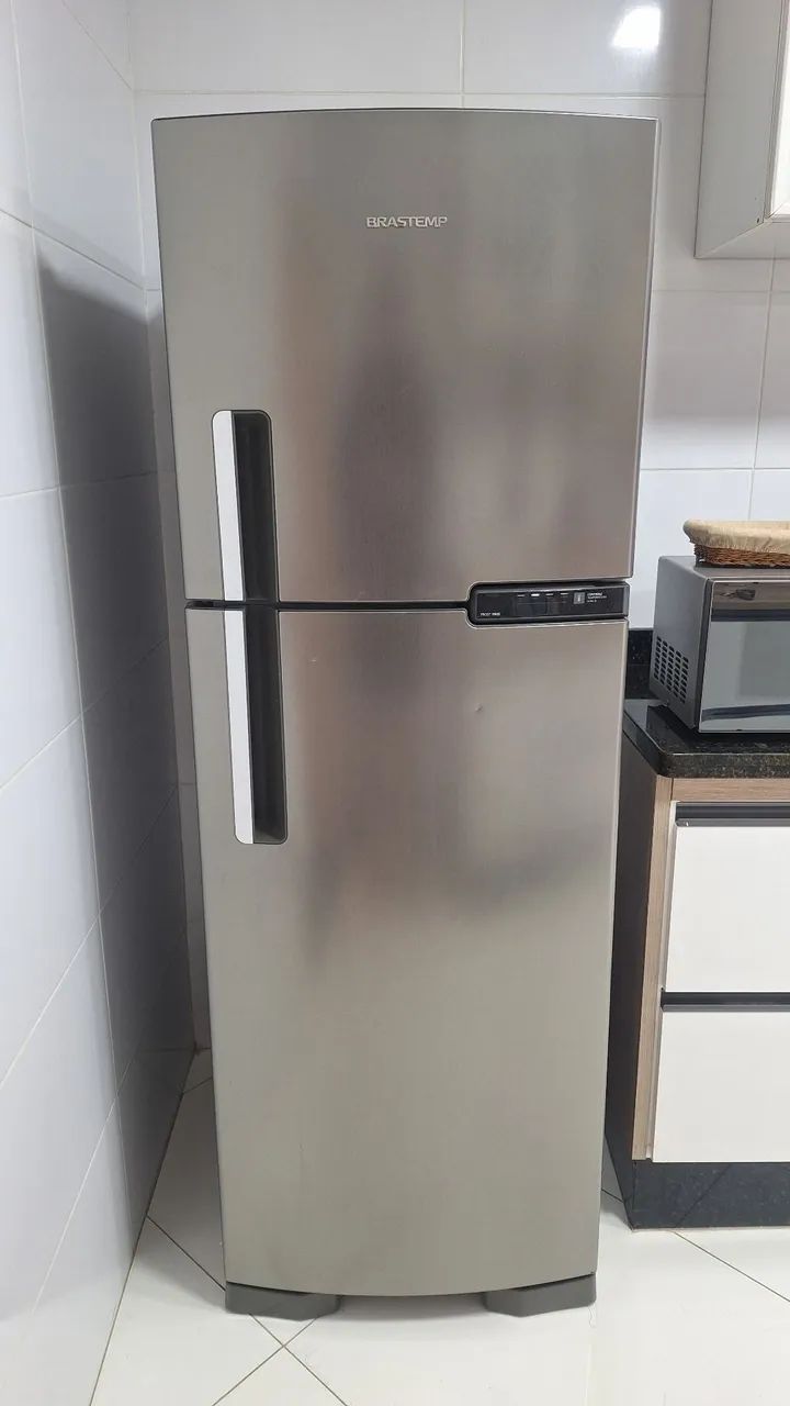 Geladeira e micro-ondas INOX