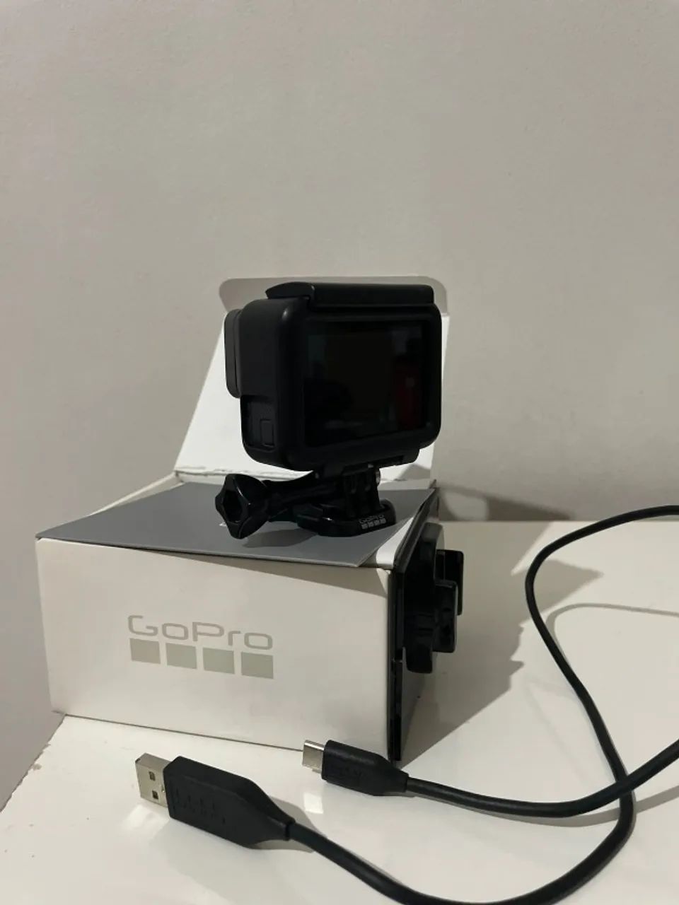 GO PRO HERO5 (Edição Black Limited) Semi Novo + Caixa e Acessórios