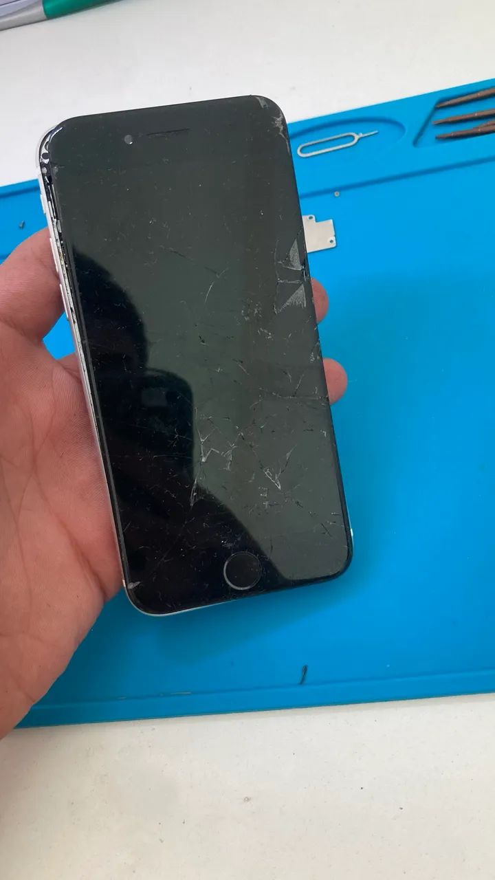 Carcaça iPhone SE 2020 - Foto 5