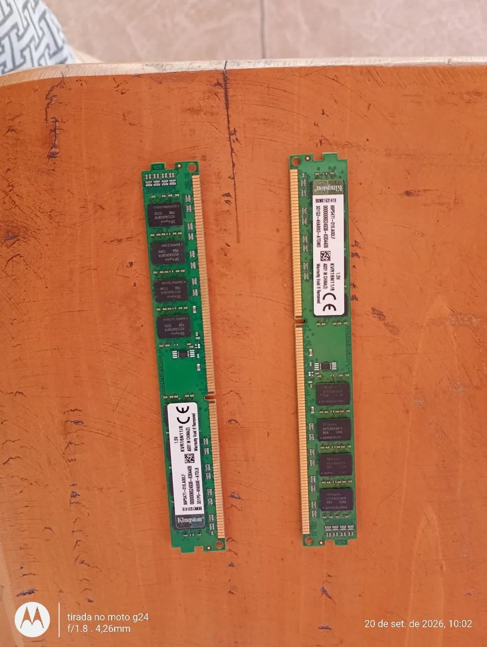 Duas memórias ram 8gb kingston DDR3