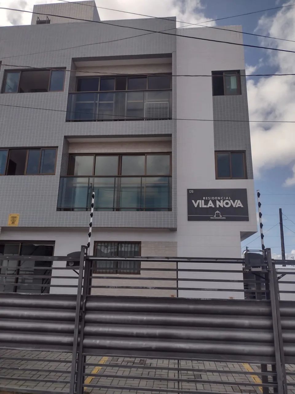 APARTAMENTO COM SUÍTE E PISCINA NO ERNESTO GEISEL 