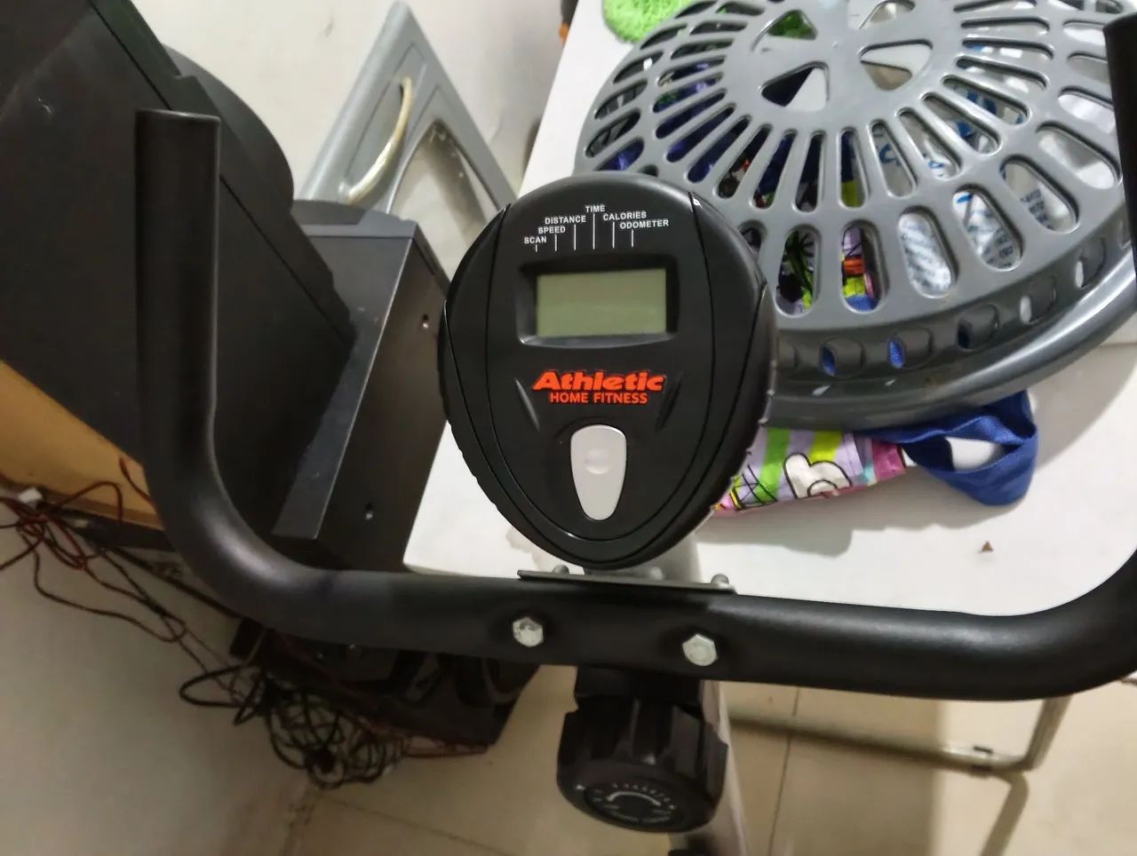 Vendo bicicleta ergométrica athetic - Foto 4