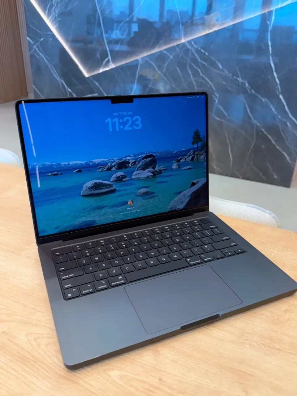 MacBook Pro 14