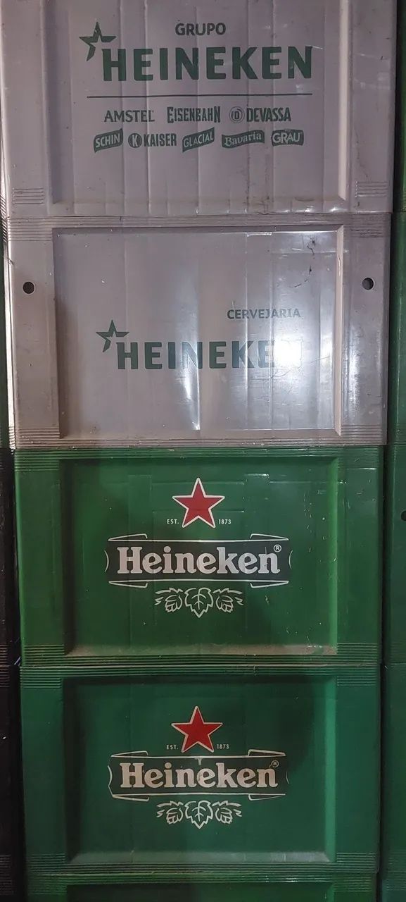 Caixas 600ml Heineken com 24 Cascos