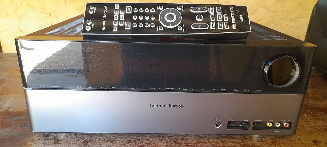 Receiver HARMAN KARDON 