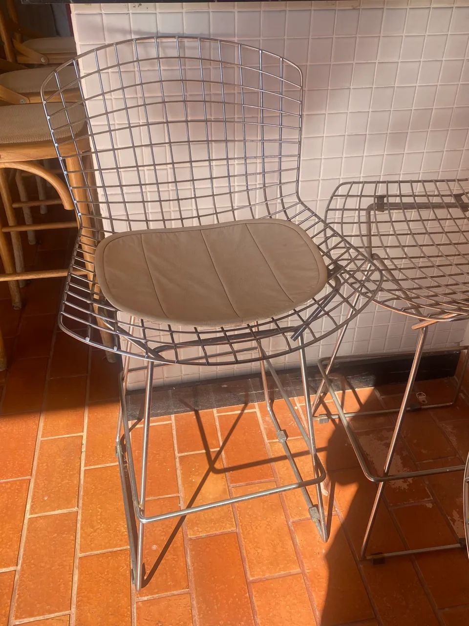 Banquetas altas cromadas mod bertóia
