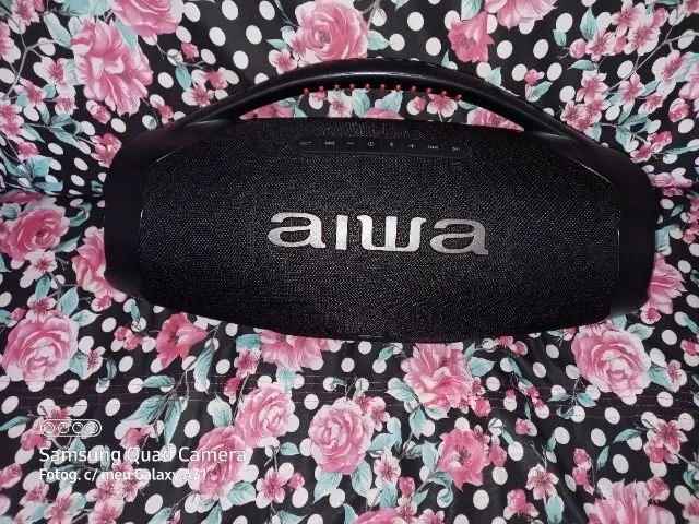 Bombox aiwa plus