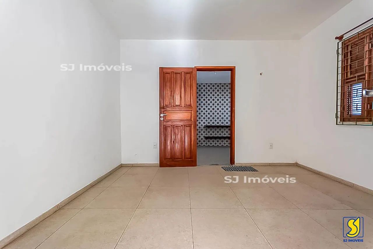 Casa com terraço e áreas externas no Bairro de Fátima - Foto 4