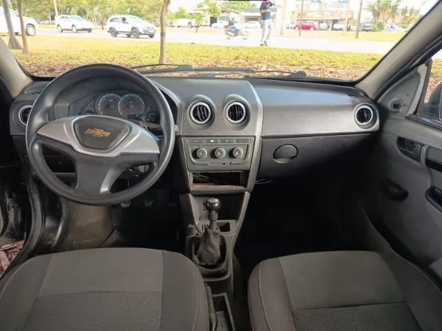 Chevrolet Prisma 2012