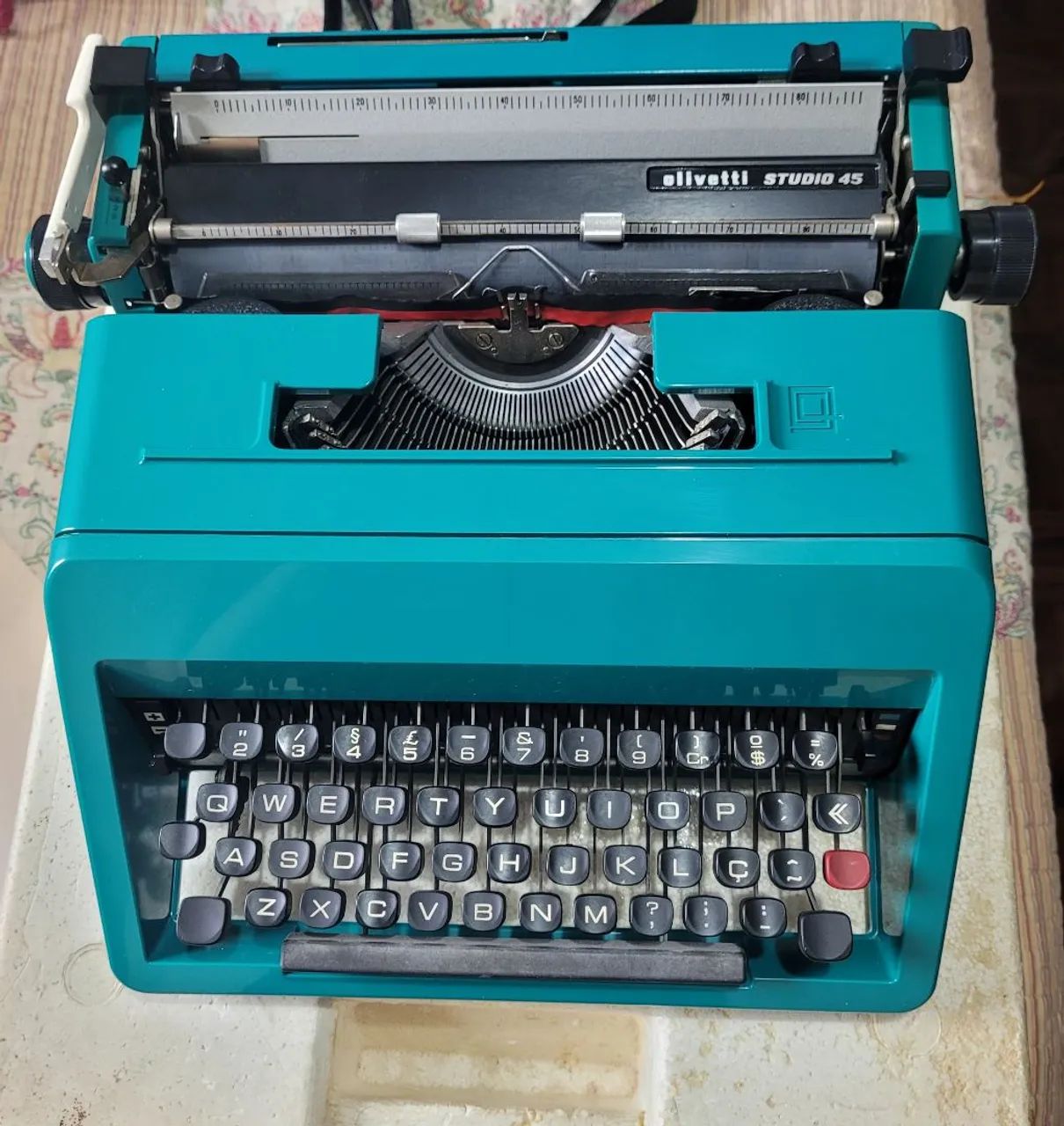 Máquina de Escrever Olivetti NOVA - Foto 2