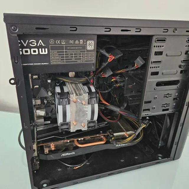 PC Gamer Core i7 RX 7600 16GB RAM SSD Workstation