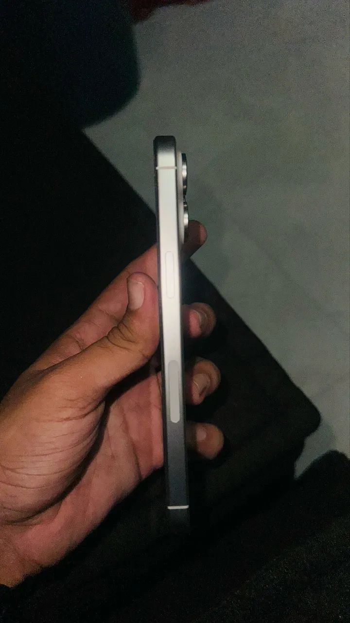 iPhone 15 Pro Max  256GB branco  - Foto 2