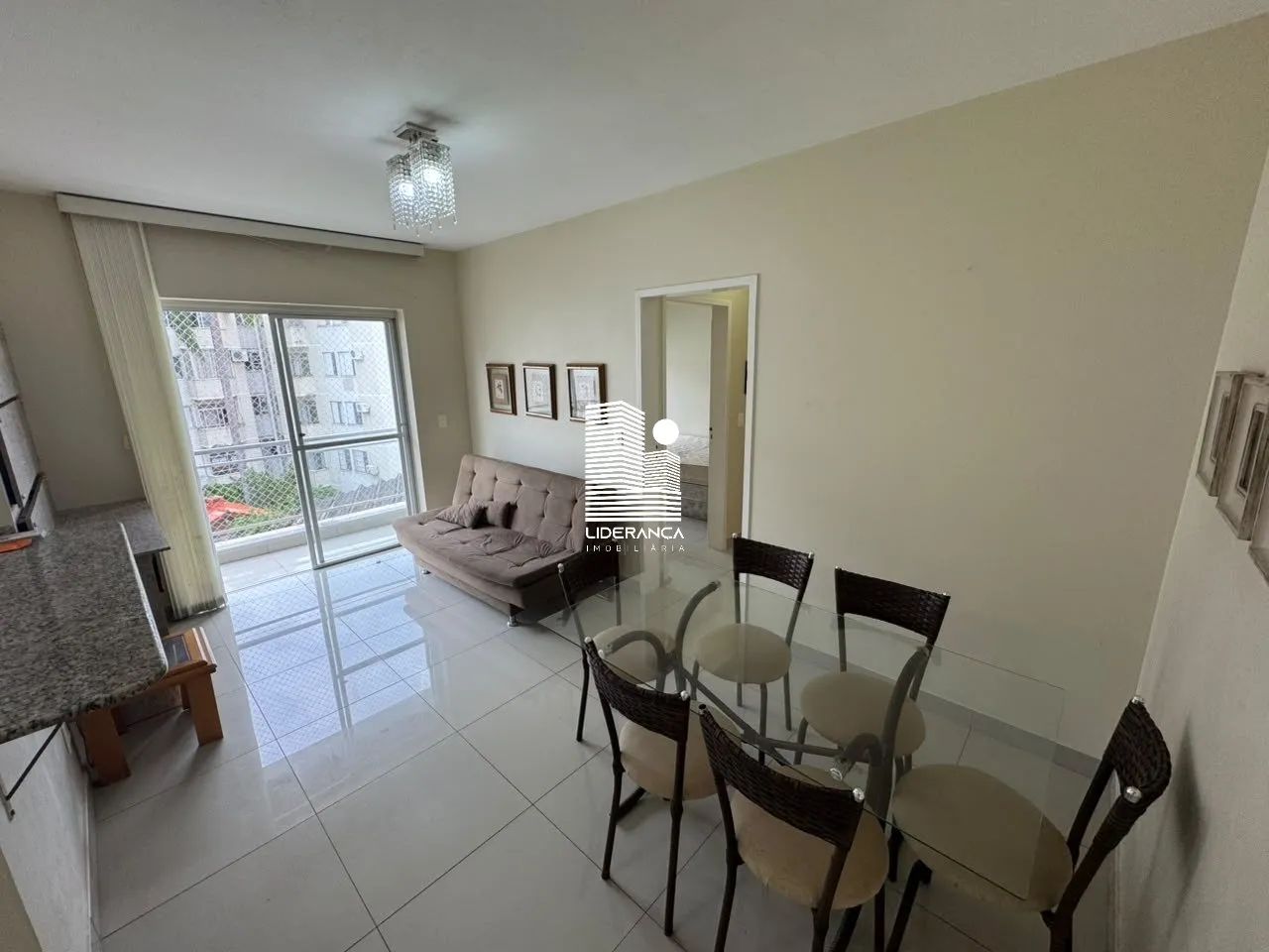 Apartamento de 02 quartos mobiliado na Trindade - Foto 2