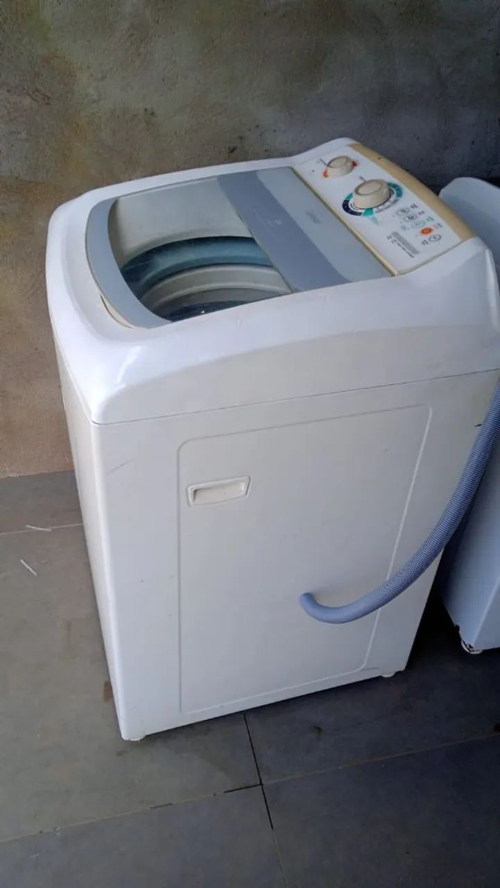 Máquina de lavar roupa 
