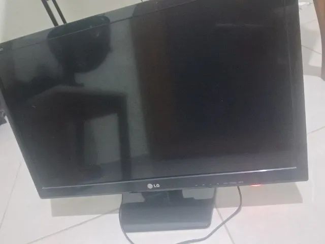 Televisão LG m2631d Usada (Mais de 10 anos, mas ainda funciona)